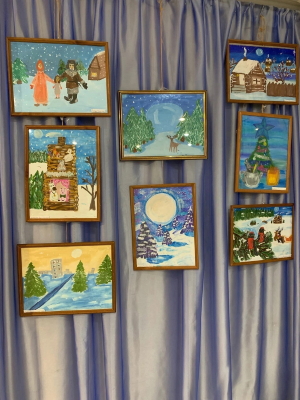 Выставка рисунков "Время года - зима"